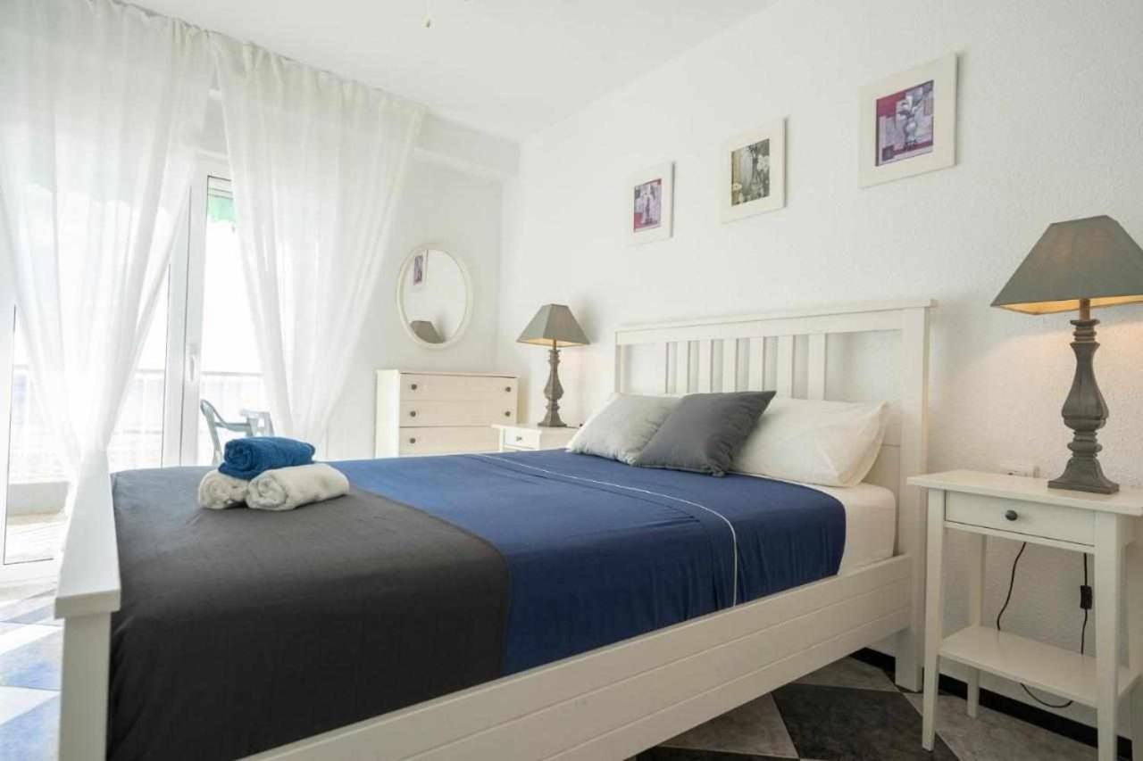 Apartamento Gallo Rojo إل كامبيلو المظهر الخارجي الصورة