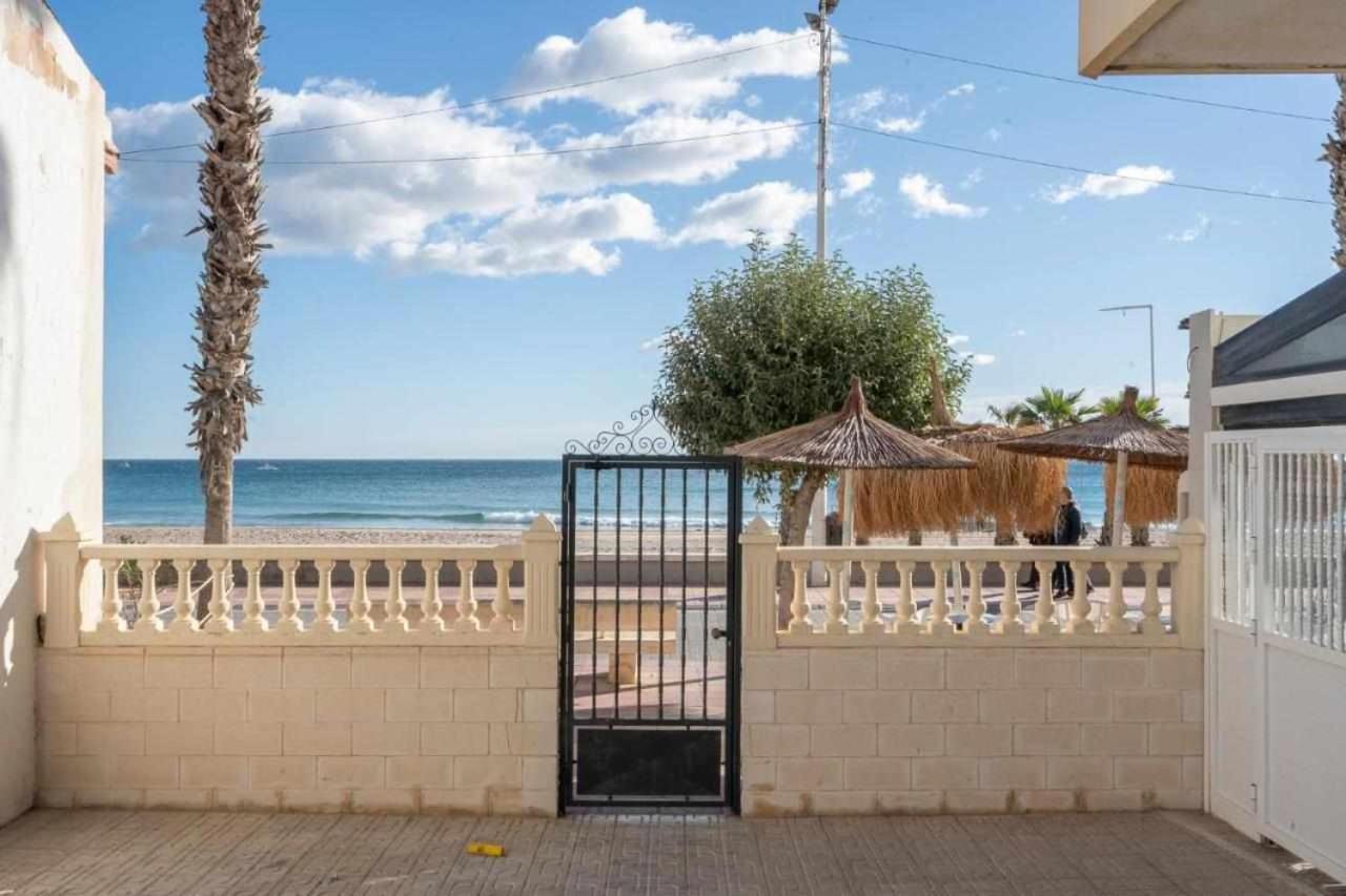 Apartamento Gallo Rojo إل كامبيلو المظهر الخارجي الصورة